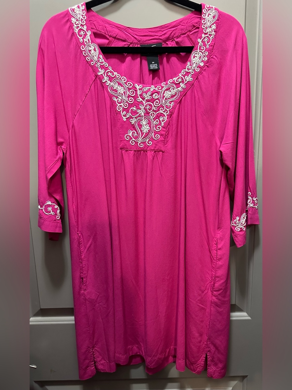 Patio Casuals Size M Pink Embroidered Dress/Coverup EUC